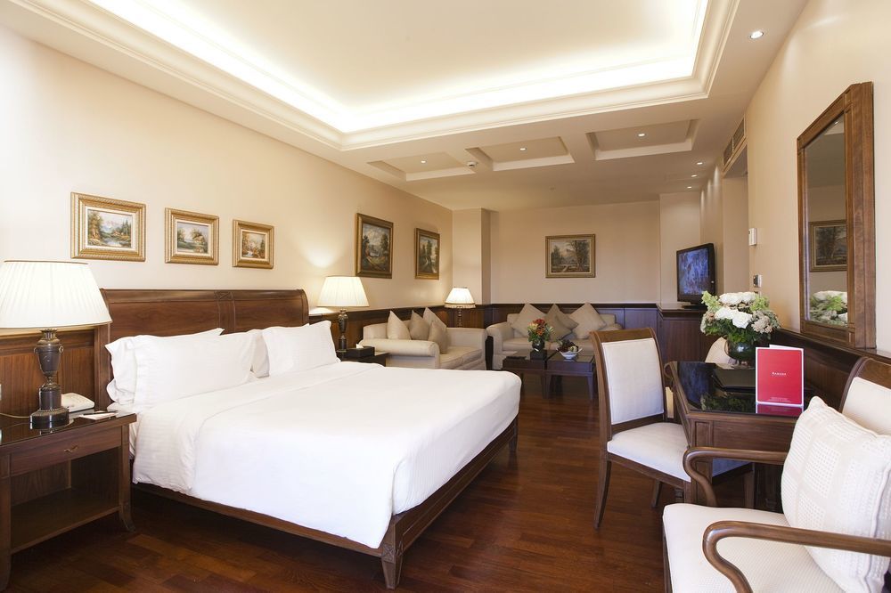 Hotel Ramada Plaza By Wyndham Beirut Raouche Extérieur photo