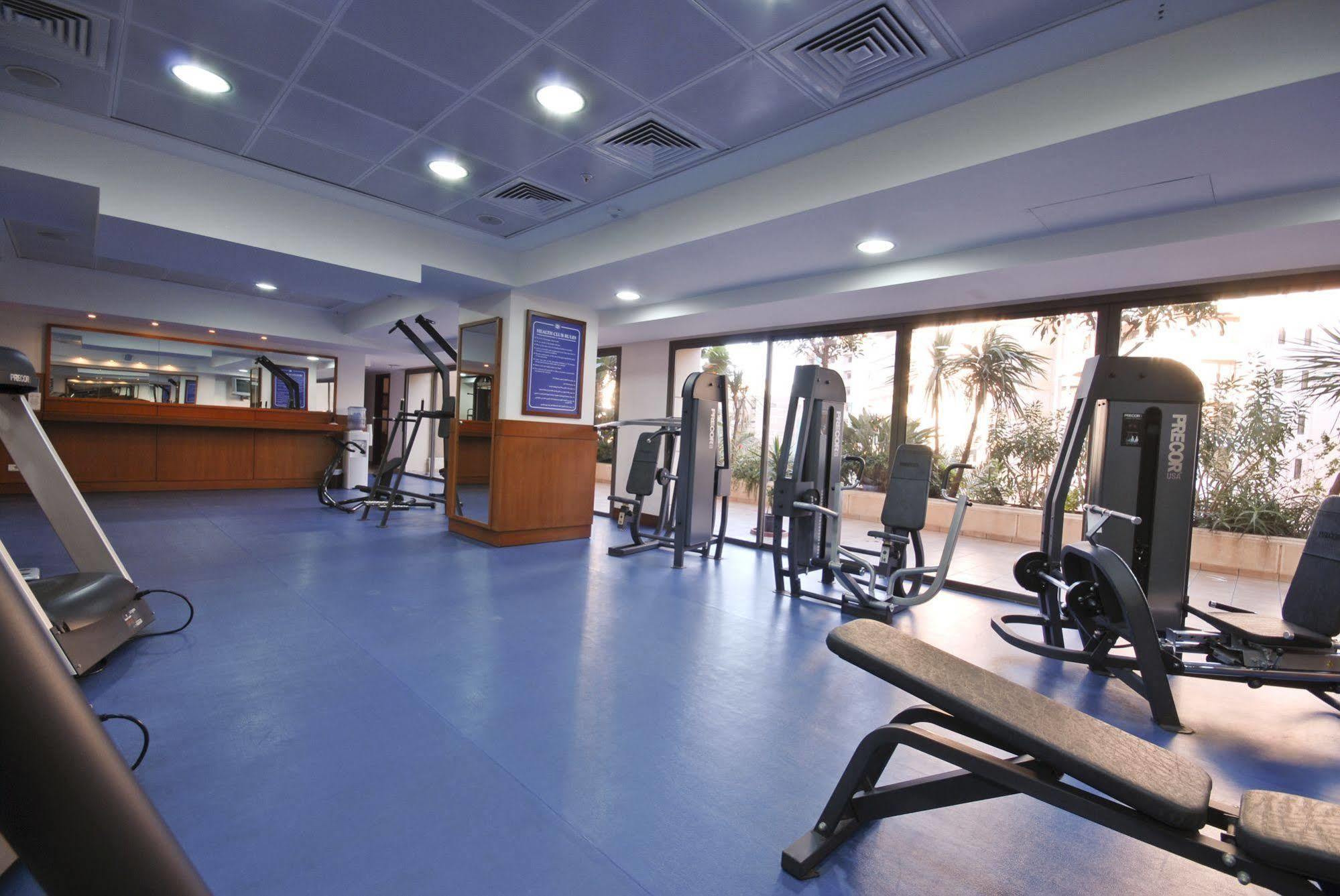 Hotel Ramada Plaza By Wyndham Beirut Raouche Extérieur photo